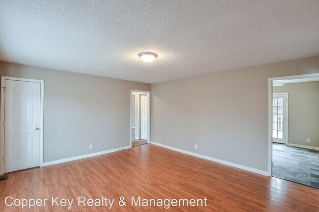 Building Photo - 3 br, 2 bath House - 2831 Teakwood Drive