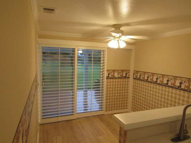 Building Photo - 26 Stanford Cir