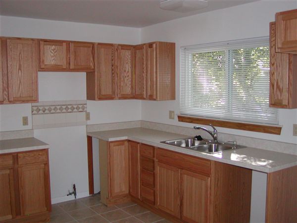 Building Photo - 1693 Conway Ave