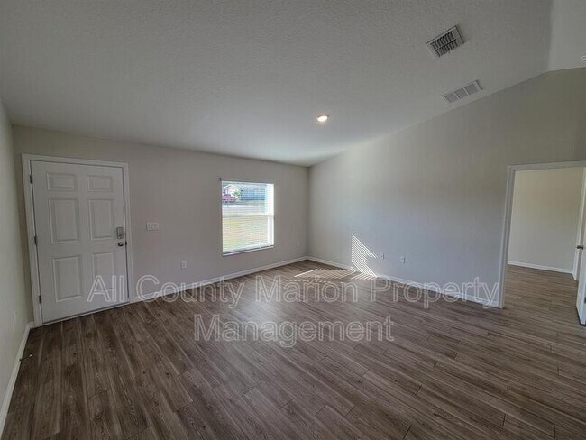 Building Photo - 3965 SW 138th Pl