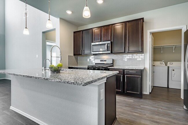 Foto del edificio - 1609 Ranch House