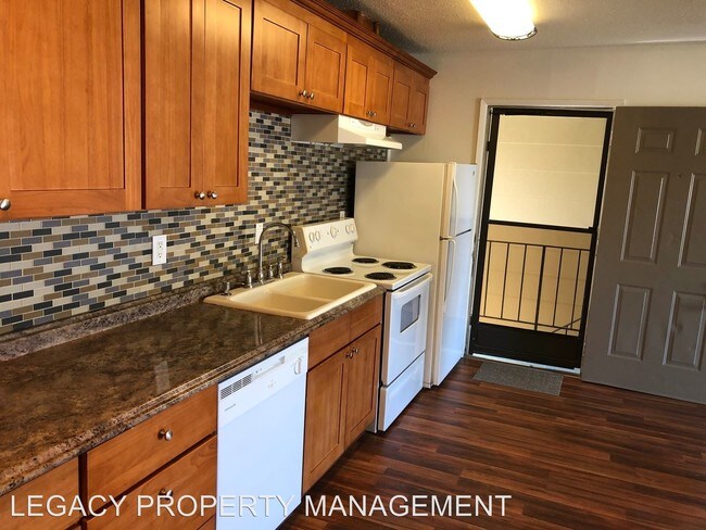 Foto del edificio - 7403 N Fessenden St