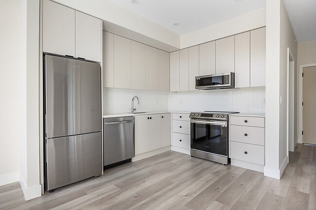 Photo du bâtiment - 45497-45497 Campus Dr