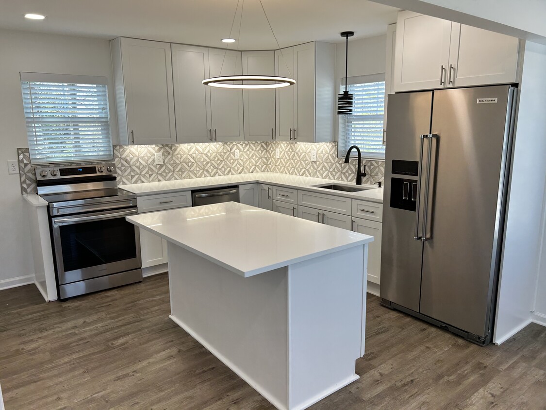 Foto principal - 538 Garner St