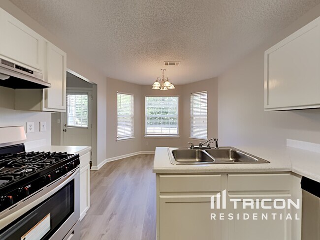 Foto del edificio - 4470 Millenium View Ct SW