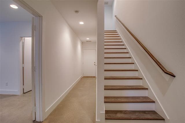 Building Photo - 602 Finley Ct