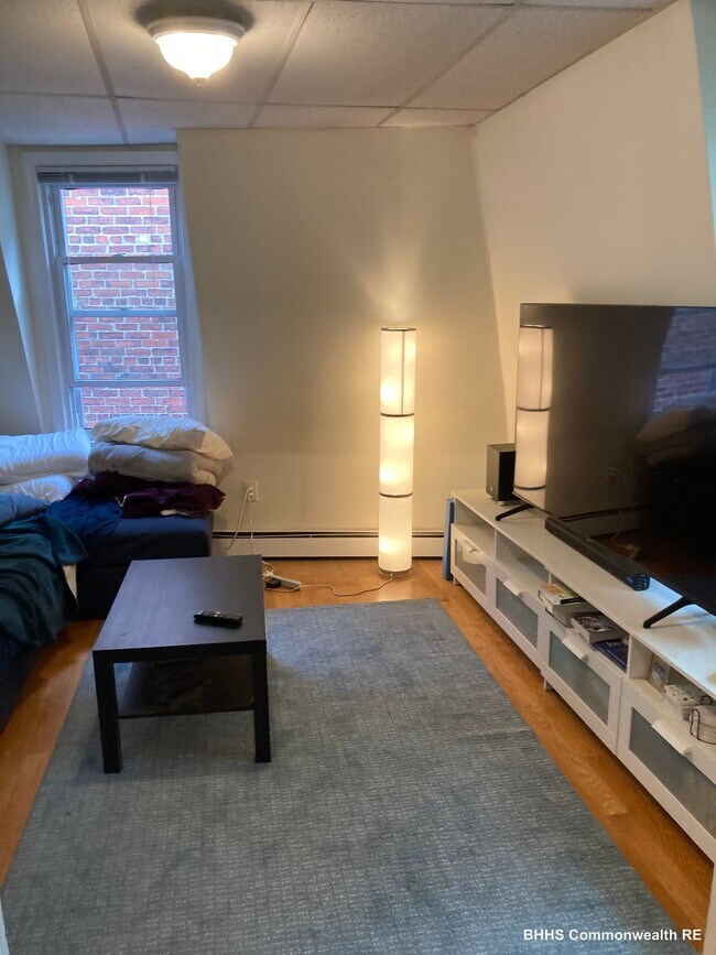 Photo - 37 Davis Sq. Unit 02 Apartment