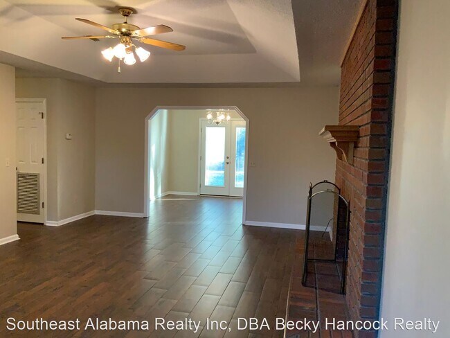 Building Photo - 3 br, 2 bath House - 254 Rolling Pines Dr