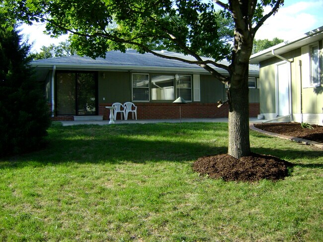 Foto del edificio - 3610 NW Michael St