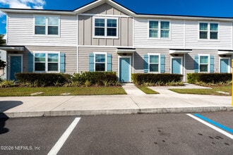 Building Photo - 513 Spanish Oaks Way