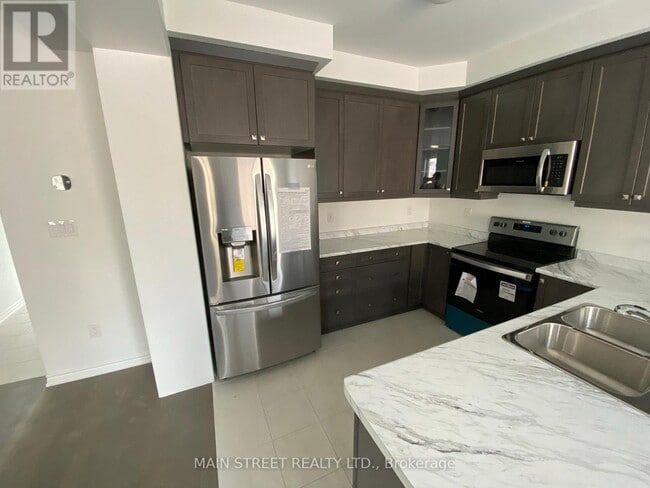 Building Photo - 785 Whitlock Ave