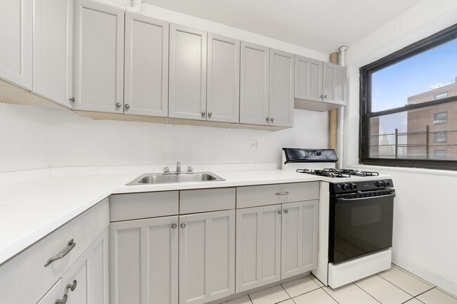 Foto del edificio - Clinton Hill Coop