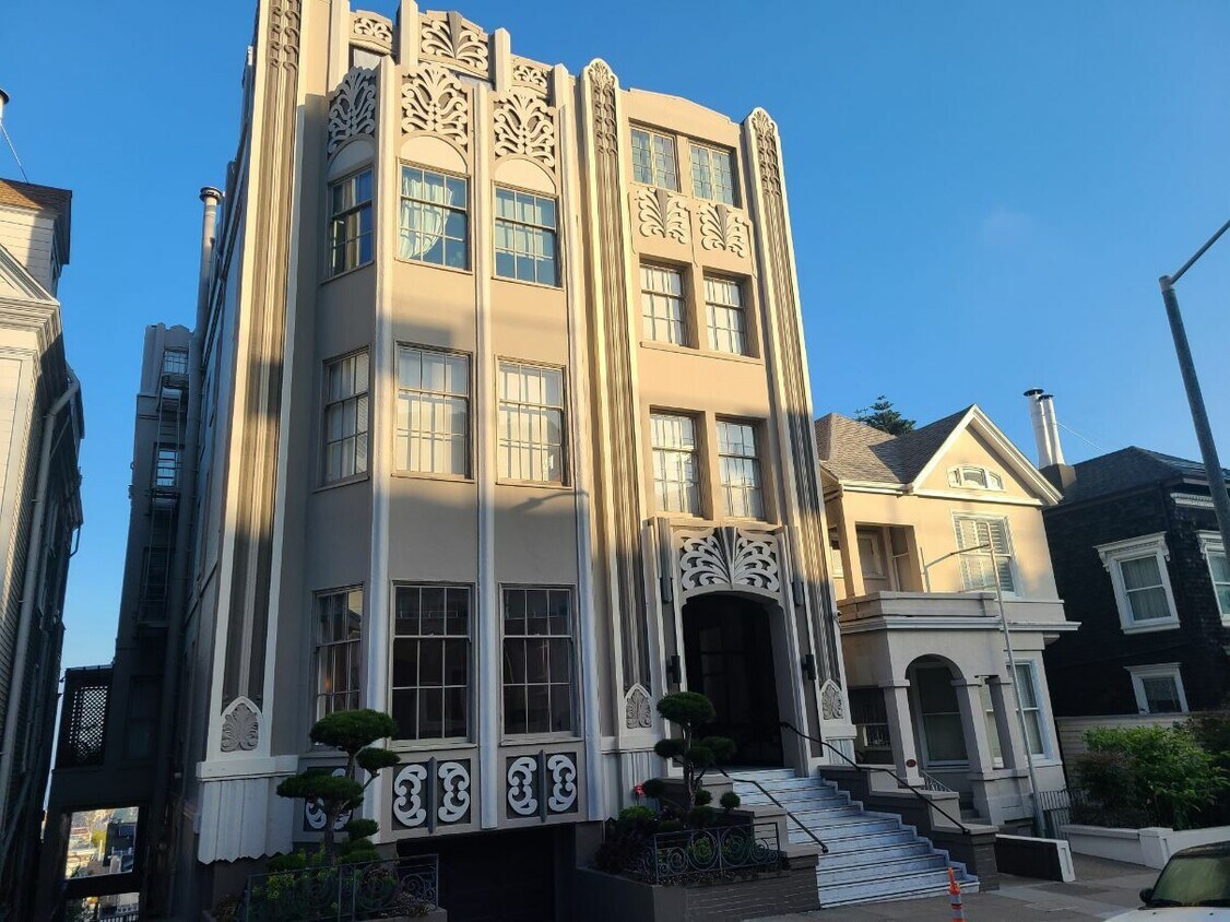Primary Photo - 2170 Vallejo St.