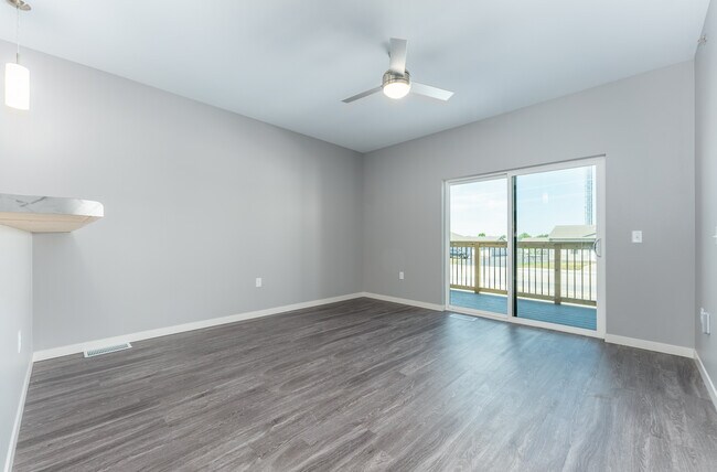 Sala de estar Amherst - Westview Heights Apartments