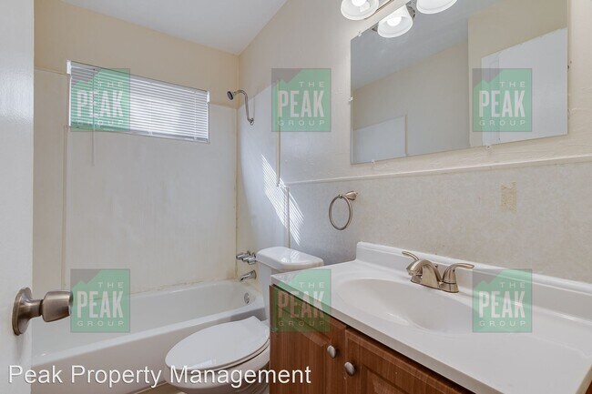 Building Photo - 3 br, 2 bath House - 1610 Virginia Dr.