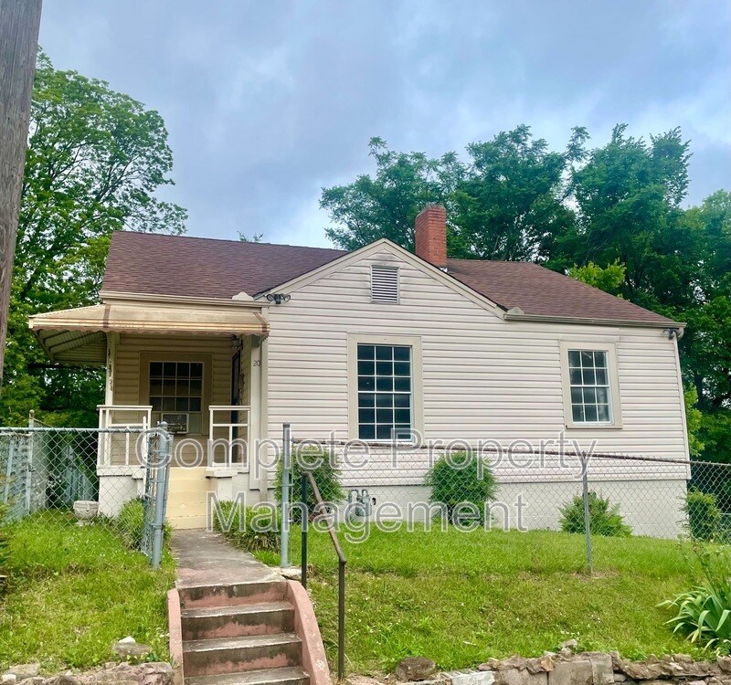 Foto principal - 1520 19th Street North