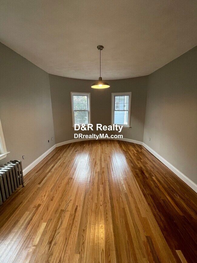 Foto del edificio - 134 Fremont Ave