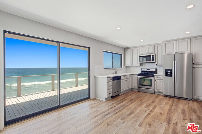 Building Photo - 25218 Malibu Rd