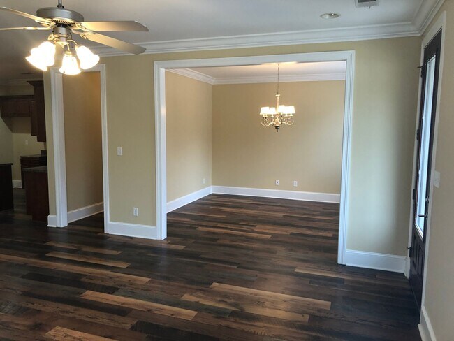 Building Photo - ****JUST REDUCED****3377 Pettingill Way, H...