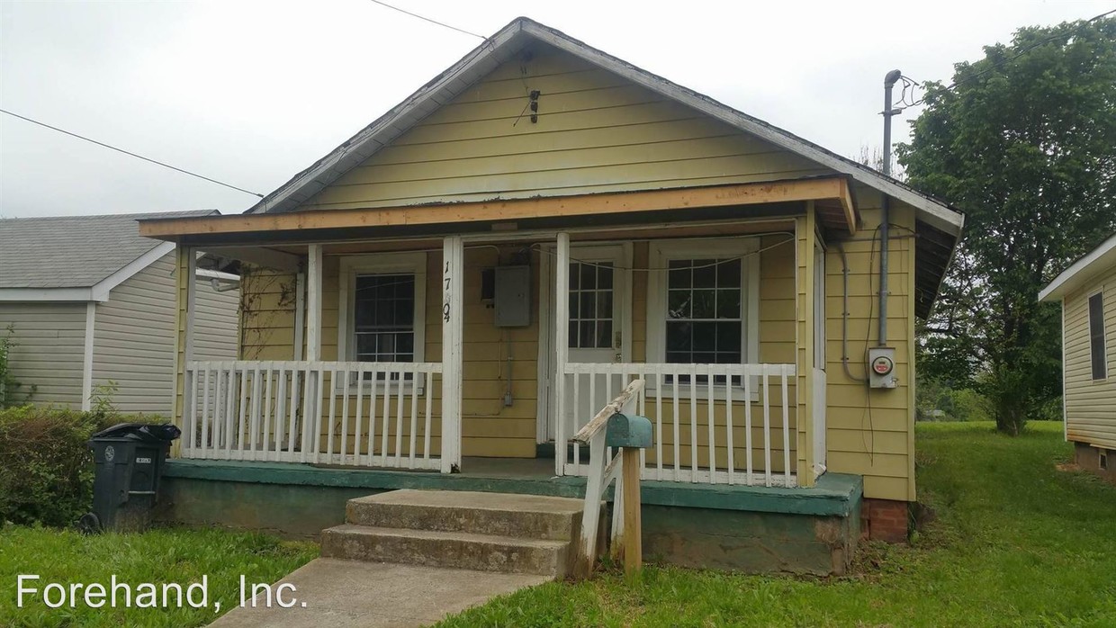Primary Photo - 1704 2nd St