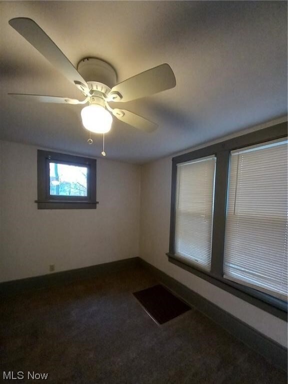 Building Photo - 719 Roselawn Ave