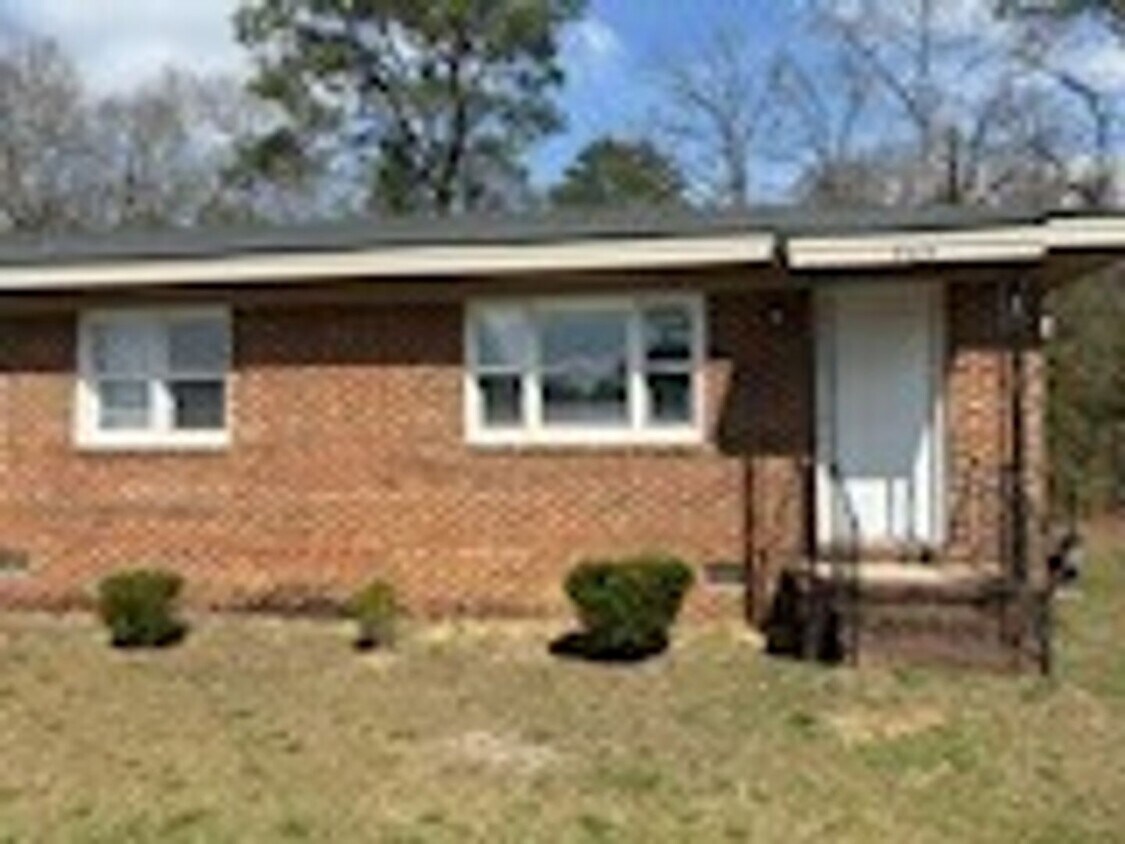 Foto principal - 969 Domain Dr