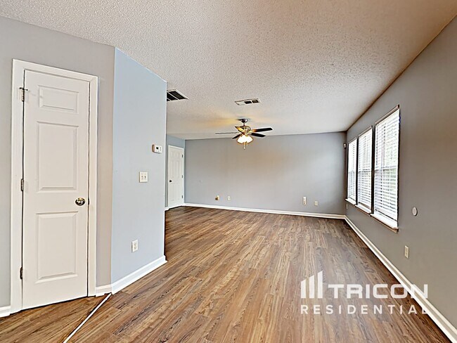 Building Photo - 2191 Tuley Dr