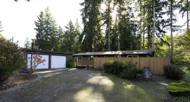 Primary Photo - 4 bedroom in Bellevue WA 98005