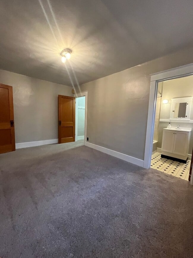 Interior Photo - Courthouse