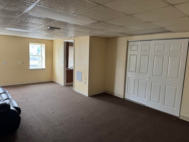 Master Bedroom - 207 N 1st St
