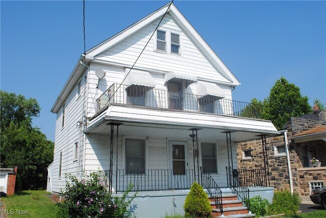 Foto del edificio - 841 Whitcomb Rd
