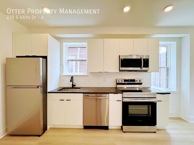 Building Photo - 230 S 46th St