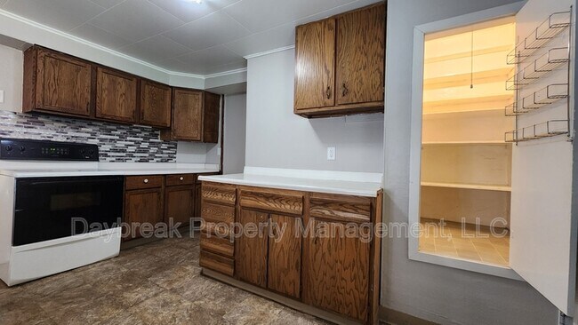 Foto del edificio - 729 14th St N