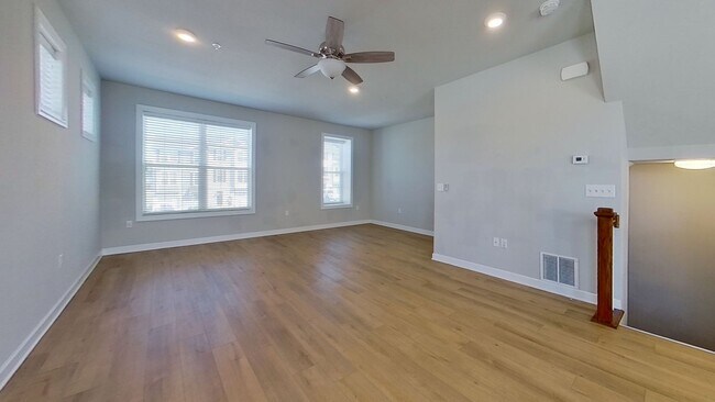 Building Photo - End Unit Townhome