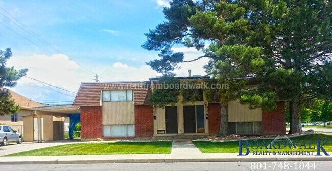 Building Photo - 418 N 600 W