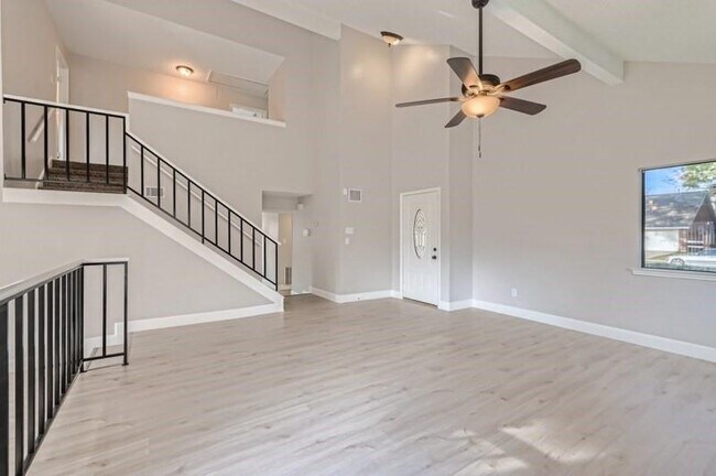 Foto del edificio - 4255 Bridledon Ln