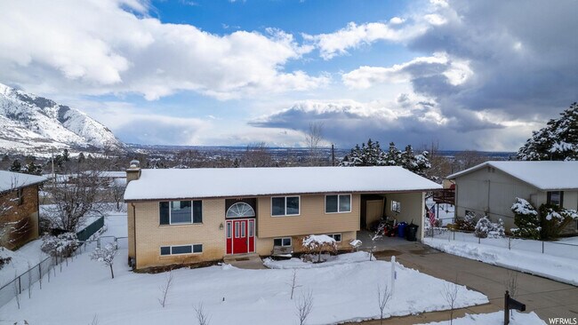 Building Photo - 945 E 3100 N