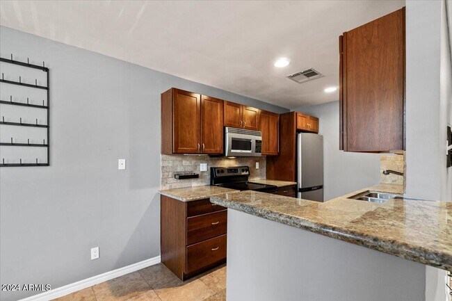 Foto del edificio - 4120 N 78th St