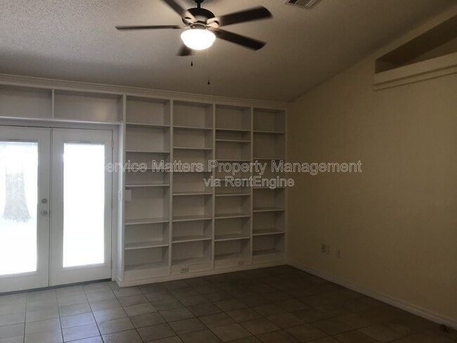 Building Photo - 5348 Medicine Bow St