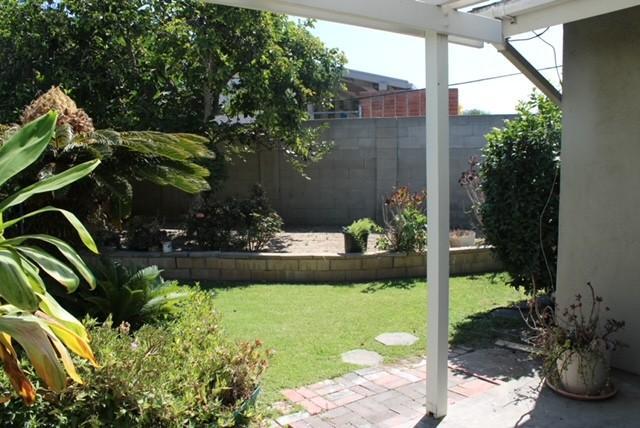Foto del edificio - 548 Stanford Ave