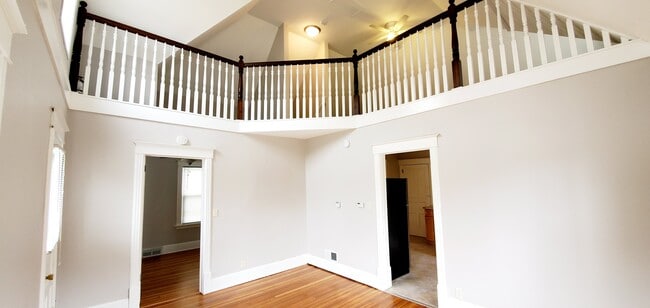 Building Photo - 601 South Academy Street