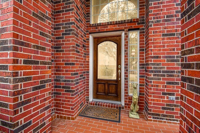 Foto del edificio - 1446 Sherwood Park Cir