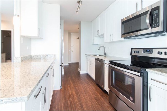 Foto del edificio - 3750 N Lake Shore Dr