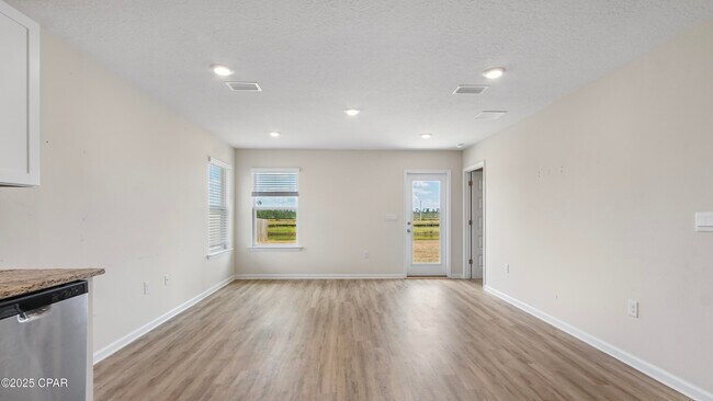 Building Photo - 7208 Madison Sq Dr