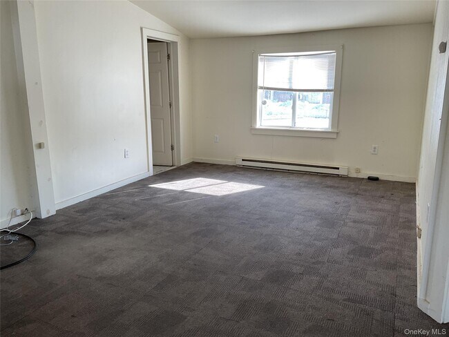 Foto del edificio - 1114-1114 NY-94