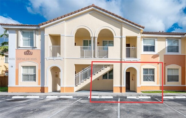 Foto del edificio - 1535 SE 26th St