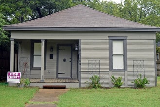 Building Photo - 1807 Fairmount Ave