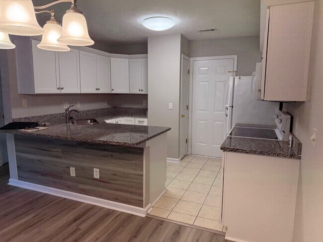 Foto del edificio - 617A 15th Ave S