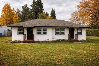 Building Photo - 3008 Unander Ave