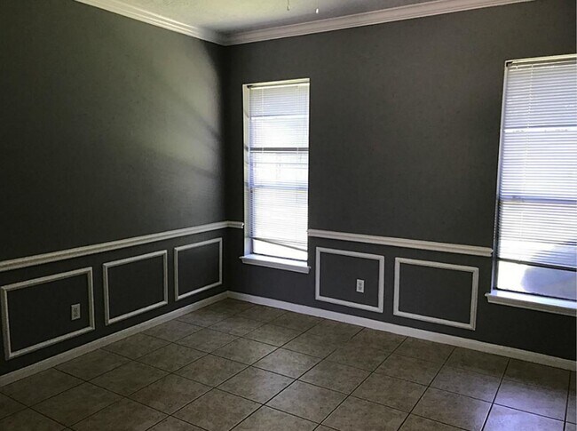 Foto del edificio - 4806 Sunshine Dr